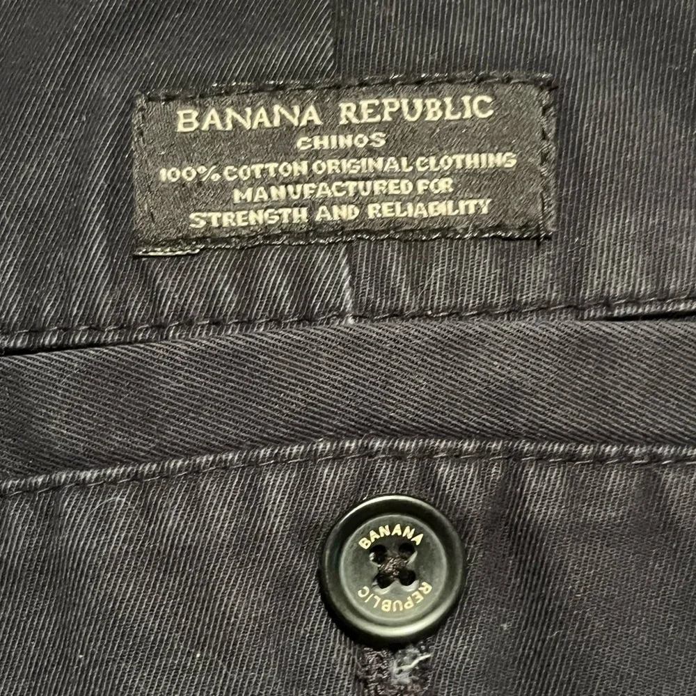Men's Banana Republic Aiden Chino Pants in Navy 33x32